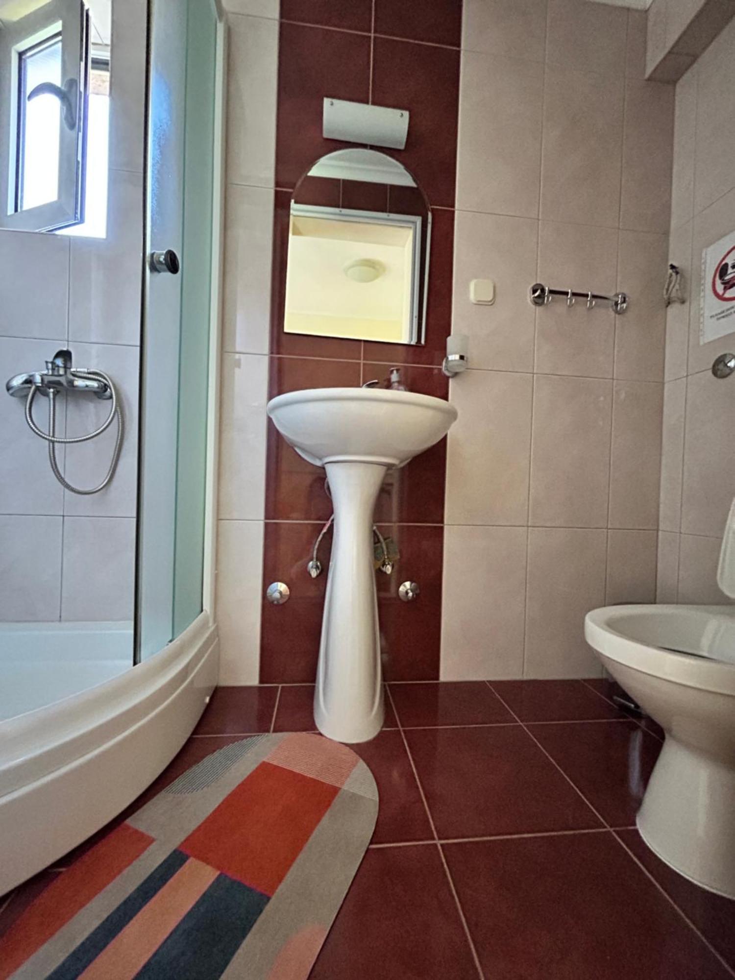 Apartment Adzija House *
