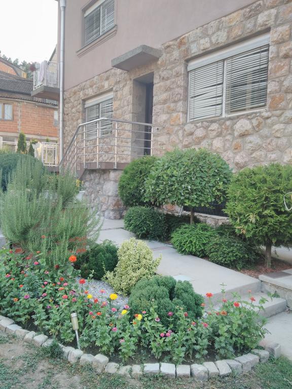 Adzija House Apartment *
